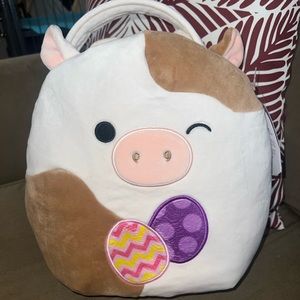 BNWT Ronnie The Cow Squishmallow Basket